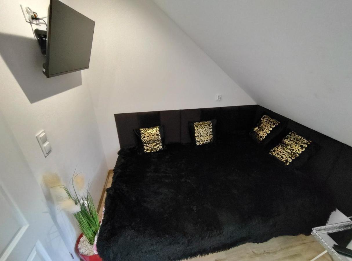 Apt Fiona4 Centrum700M Parking Bezplatny Monitorowany Salon Z Sypialnia Tv Lazienka Kuchnia Rekuperacja Karpacz Exteriér fotografie